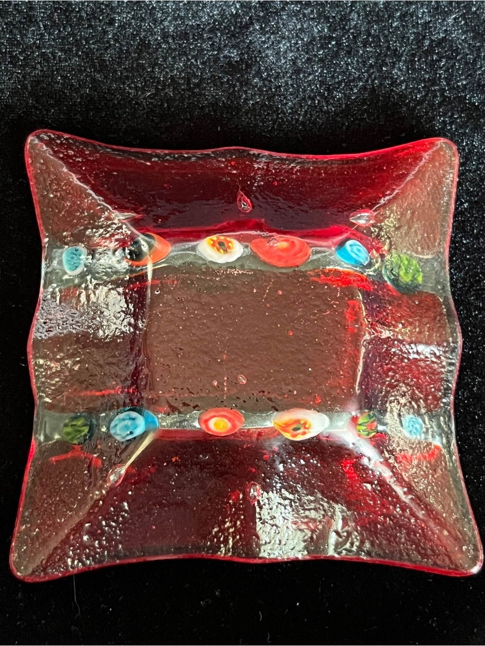 Fused Glass Small Red Trinket Tray with Millefiore - Picture 5 of 8